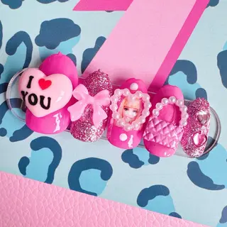 ネイル MignonReve ♡EIMI🌈のネイルデザイン