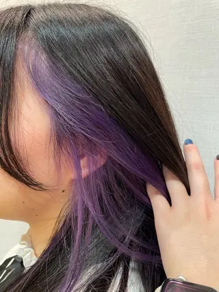 カラー IRICO所属・すやま もえのヘアスタイル