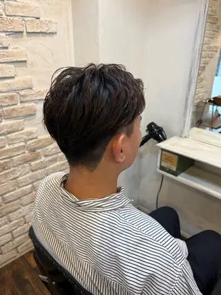 ショート メンズ Babylone 飯尾 香音のヘアスタイル