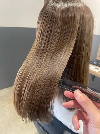 ロング カラー lolonois 宮城茉歩呂のヘアスタイル