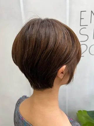 ショート カラー 🦋.*˚オタク美容 師アキバノノカ🦋のヘアスタイル