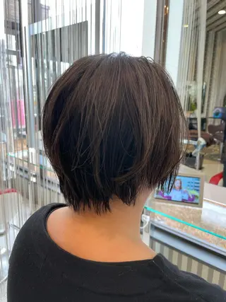 ショート 傷んだ髪をサラサラに 曲がる縮毛矯正◎高岡のヘアスタイル