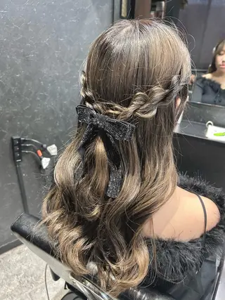 ロング ヘアアレンジ 💎透明感カラー💎 bAteAu あまねのヘアスタイル