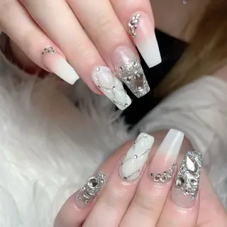 ネイル Feel ‪‪☺︎‬Yuriaのネイルデザイン