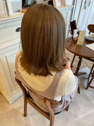 ミディアム カラー カワニシ ＊のヘアスタイル