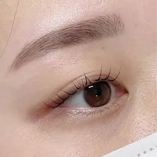 アイブロウ COLRiys Aika︎︎ ☾*。のマツエク・マツパデザイン