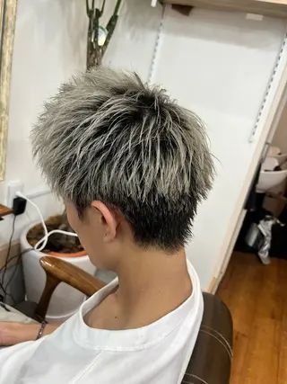 ショート カラー 🫧ハイトーン/ ブリーチ🫧白石航汰のヘアスタイル