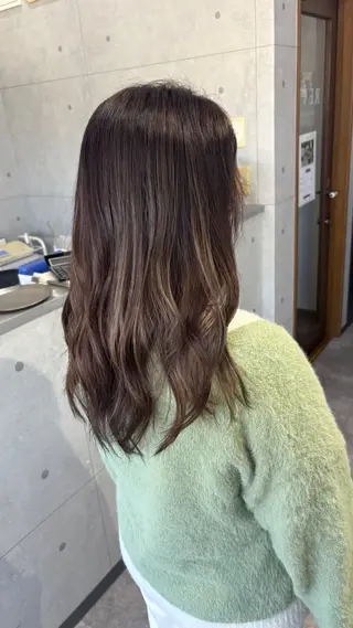セミロング REVE美容室 REVEマツエクのヘアスタイル