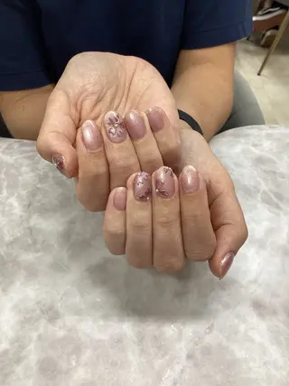 ネイル ネイルサロン Friday 21のネイルデザイン