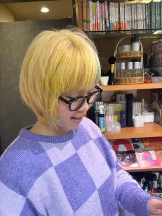 ショート カラー KUN KUN LU HO 本店所属・いとう ひかるのヘアスタイル