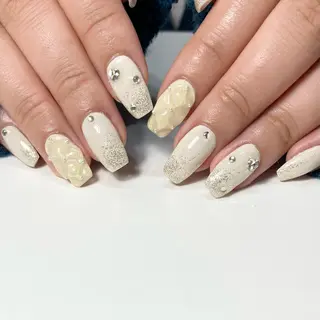 ネイル Legit nail salonのネイルデザイン