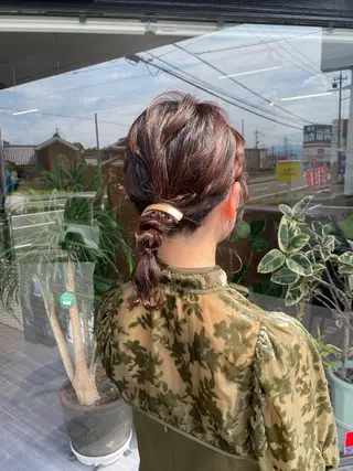 ショート ヘアアレンジ マキノ キョウカのヘアスタイル