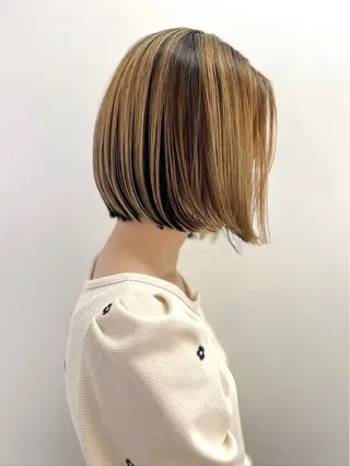 カラー UNBIRTHDAY Erenaのヘアスタイル