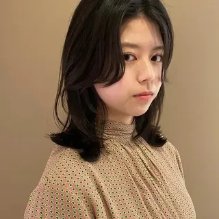 ミディアム 韓国レイヤー suzuのヘアスタイル