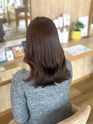 ミディアム 宮本 楓のヘアスタイル