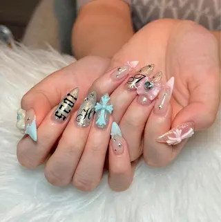 ネイル Julli NailStudioのネイルデザイン