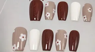 ネイル 山田 由奈のネイルデザイン