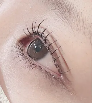 マツエク・マツパ BREKもりの里店所属・北野 杏果のマツエク・マツパデザイン