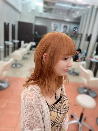 ミディアム カラー ⭐️韓国ブリーチ 顔周りカット⭐️のヘアスタイル
