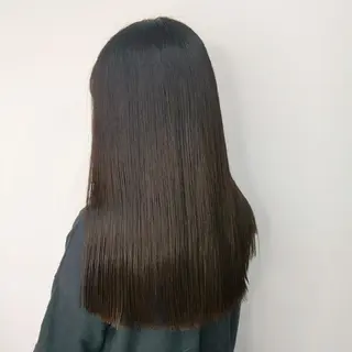 ロング 髪質改善サロン🫧 戎谷栞菜のヘアスタイル