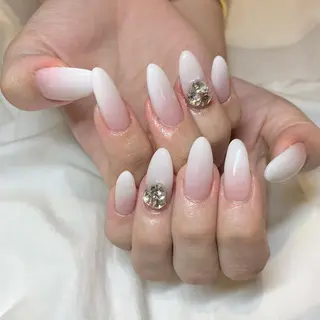 ネイル 藤原 胡桃のネイルデザイン