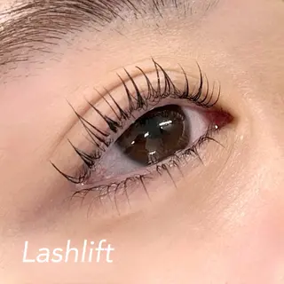 マツエク・マツパ REMIA 🤍harukaのネイルデザイン