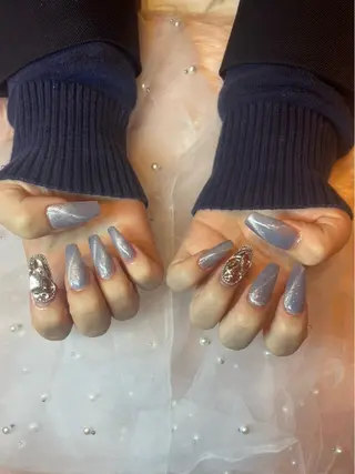 ネイル Jr.ネイリスト🤍 【Alissa】新栄のネイルデザイン