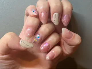 ネイル 80 hareのネイルデザイン