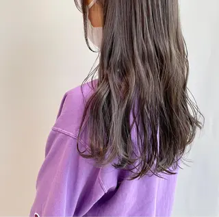 ロング カラー 山口 莉奈のヘアスタイル