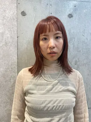 ミディアム カラー ショートウルフくせ毛 お任せくださいのヘアスタイル