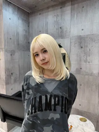 セミロング カラー ヘアアレンジ 【🥀履歴修正🥀】 ハイトーン職人/拓真のヘアスタイル