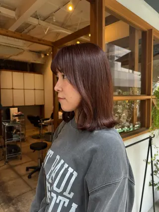ミディアム カラー ENIF　大島 芽生のヘアスタイル