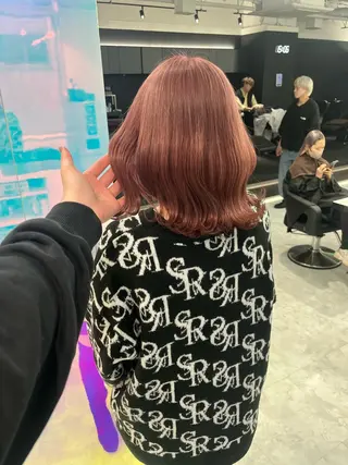 セミロング カラー トレンドレイヤー No.1/KOHEIのヘアスタイル