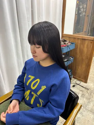 ロング 中村 芽衣那のヘアスタイル