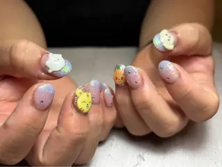 ネイル 福山 千尋のネイルデザイン