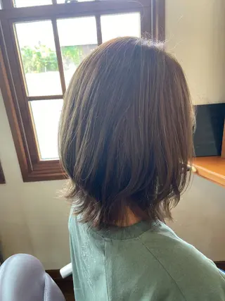 ショート 大良 彩水のヘアスタイル