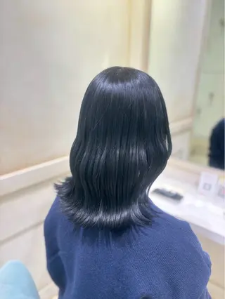 ミディアム 梶 あおばのヘアスタイル