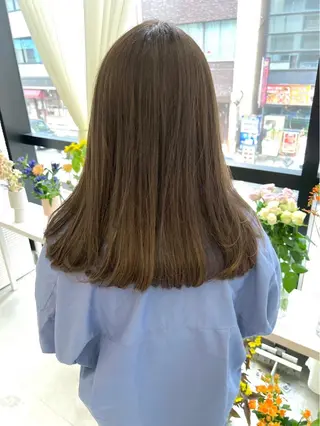 カラー 山下 悠月のヘアスタイル