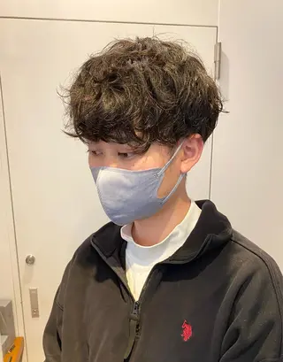 ショート パーマ メンズ JINKIメンズ特化 メンズカットパーマのヘアスタイル