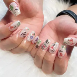 ネイル ゴテゴテ💙ワンホン リオナのネイルデザイン