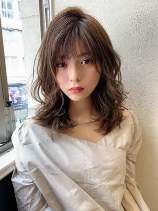 ミディアム カラー ヘアアレンジ マツエク・マツパ 透明感カラー🫧ヘア セット🫧松本菜月の眉毛・アイブロウイメージ