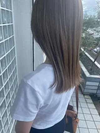 セミロング 田島 仁美のヘアスタイル