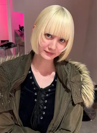 ショート ブリーチカラー /MAHIROのヘアスタイル