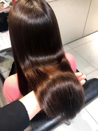 ロング 🇰🇷韓国風艶髪✨ 髪質改善 倉岡しおんのヘアスタイル