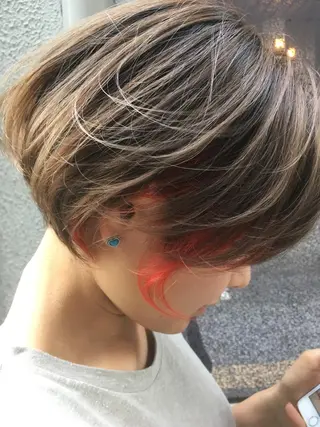 ショート カラー 菅村 勇亮のヘアスタイル