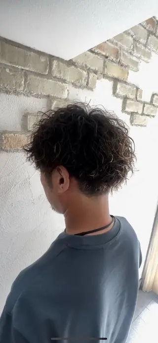 ミディアム ヘアーズベリー 藤本のヘアスタイル