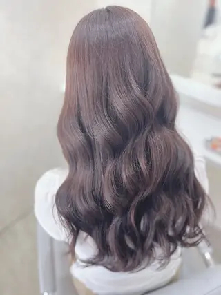 ロング カラー uniqueKOBE /MAYUKAのヘアスタイル
