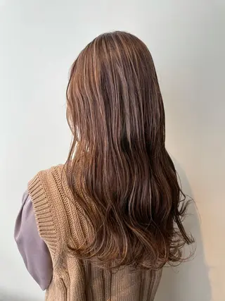セミロング カラー 🫧透明感ケアカラー 守利🫧のヘアスタイル