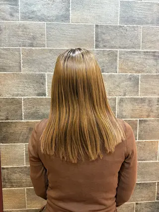 ミディアム 栗原 鈴華🌻のヘアスタイル