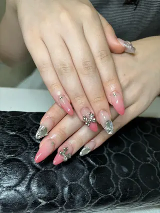 ネイル 荒井 海輝のネイルデザイン